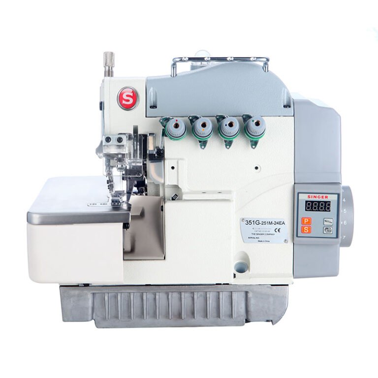 » Máquina Industrial Overlock 351G